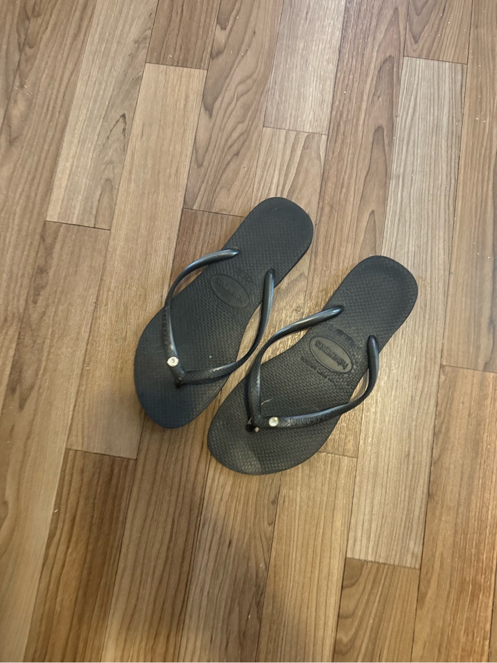 Havaianas Women's Flip Flops in Black with Subtle Logo Accent